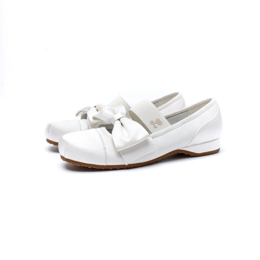 SATIN BALLERINAS , White